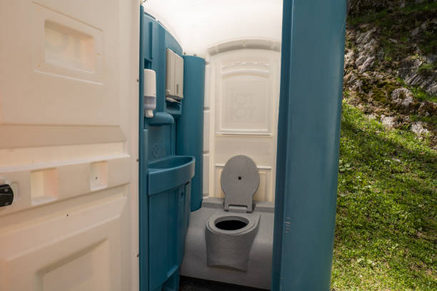 Best Temporary restroom rental  in South Dos Palos, CA